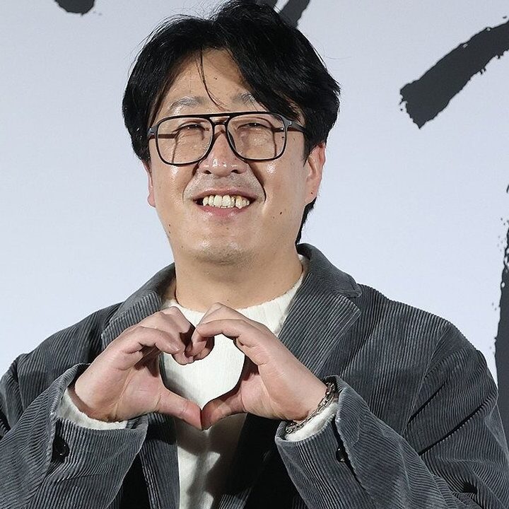 Hyeon Bong-sik Ungkap Pernah Belajar Seni Kuku Saat SMA