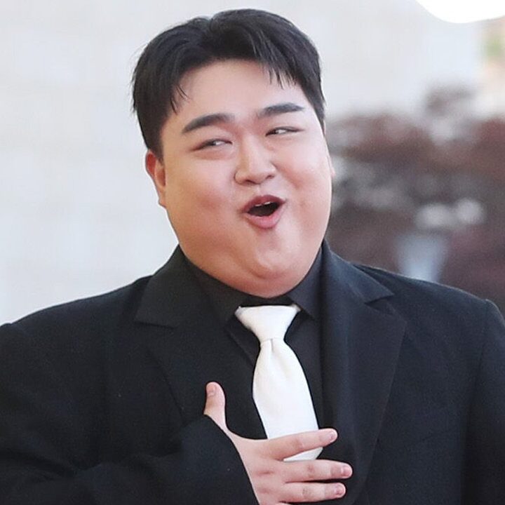 Kebaikan Komedian Kim Gyu-won Saat Bertugas Viral dan Tuai Pujian