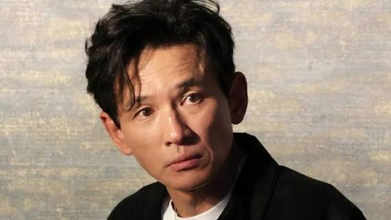 Wanita Tuduh Hwang Jung-min Balas Aktor Han Jung-su: 'Konsumen yang Tertipu'